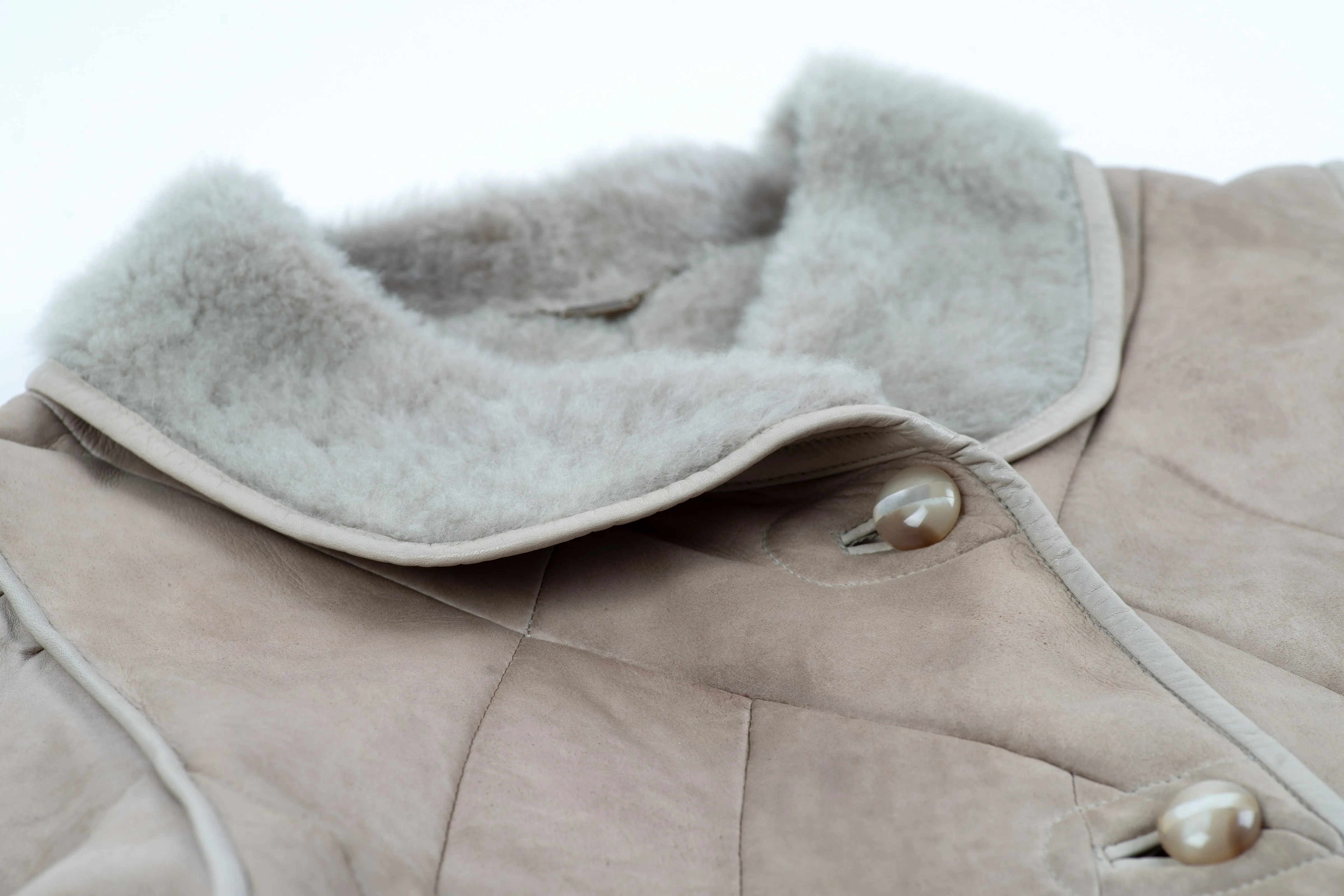 Women's Long Gray Elegant Shearling Coat with Puff Shoulders, Size L